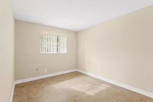 101 NE 41st St, Fort Lauderdale, FL 33334 - Photo 13