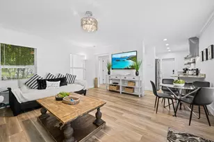 311 SE 3rd Ave, Delray Beach, FL 33483 - Photo 9