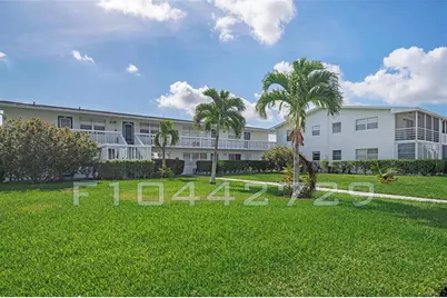 144  Farnham F, Unit #144, Deerfield Beach, FL 33442 - Photo 5
