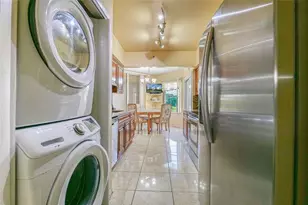 7300 Radice Ct, Lauderhill, FL 33319 - Photo 15