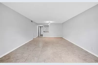 7541 NW 16th St, Unit #1211, Plantation, FL 33313 - Photo 5