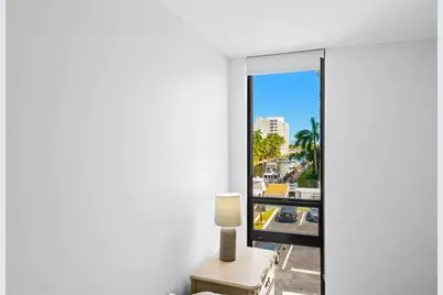 4800  Bayview Dr, Unit #306, Fort Lauderdale, FL 33308 - Photo 13