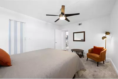 4800  Bayview Dr, Unit #306, Fort Lauderdale, FL 33308 - Photo 17