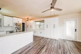 1421 SW 23rd Ave, Fort Lauderdale, FL 33312 - Photo 5