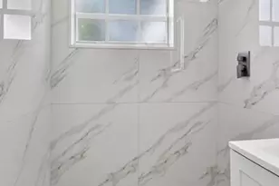 40 NW 68th St, Miami, FL 33150 - Photo 7