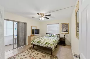 820 Flanders R, Delray Beach, FL 33484 - Photo 11