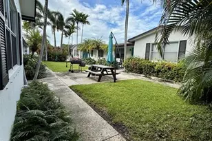 3208 Canal Dr, Pompano Beach, FL 33062 - Photo 21