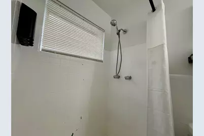 3208  Canal Dr, Unit #2, Pompano Beach, FL 33062 - Photo 15