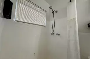 3208 Canal Dr, Pompano Beach, FL 33062 - Photo 15