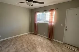 4521 NE 21st Ave, Fort Lauderdale, FL 33308 - Photo 3