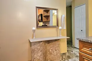 2141 NE 1st Ct, Boynton Beach, FL 33435 - Photo 3