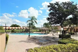 9101 Sunrise Lakes Blvd, Sunrise, FL 33322 - Photo 47