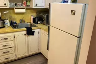 9101 Sunrise Lakes Blvd, Sunrise, FL 33322 - Photo 9