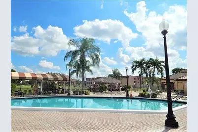 9101  Sunrise Lakes Blvd, Unit #117, Sunrise, FL 33322 - Photo 45