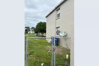 1260  Dr Martin Luther King Jr Blvd, Riviera Beach, FL 33404 - Photo 13