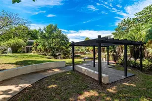 2307 S Cypress Bend Dr, Pompano Beach, FL 33069 - Photo 29