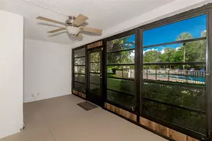 2307 S Cypress Bend Dr, Pompano Beach, FL 33069 - Photo 25