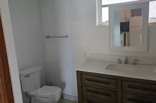 310 NE 2nd St, Pompano Beach, FL 33060 - Photo 5