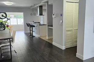 8090 NW 10th Ct, Margate, FL 33063 - Photo 13