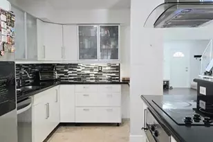 8090 NW 10th Ct, Margate, FL 33063 - Photo 23