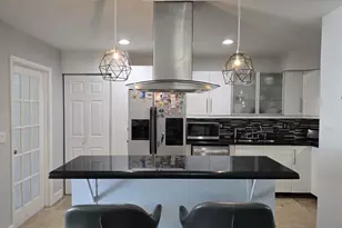 8090 NW 10th Ct, Margate, FL 33063 - Photo 21