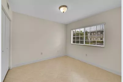 410 SW 15th St, Unit #106, Pompano Beach, FL 33060 - Photo 13