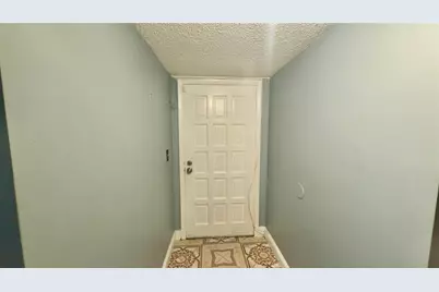 6201 N Falls Circle Dr, Unit #103, Lauderhill, FL 33319 - Photo 5