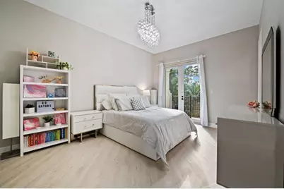 70 N Compass Dr, Fort Lauderdale, FL 33308 - Photo 31