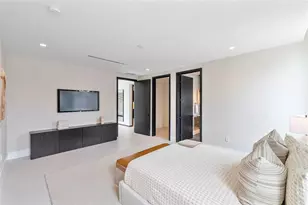 681 Golden Harbour Dr, Boca Raton, FL 33432 - Photo 33