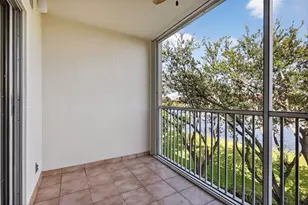 13055 SW 15th Ct, Pembroke Pines, FL 33027 - Photo 45