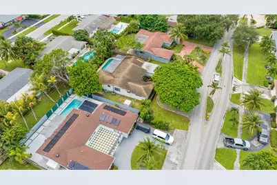 900 SE 13th Ct, Deerfield Beach, FL 33441 - Photo 37