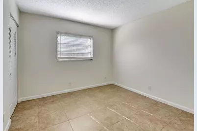 640 NE 6th Ct, Unit #G, Boynton Beach, FL 33435 - Photo 13
