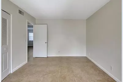 640 NE 6th Ct, Unit #G, Boynton Beach, FL 33435 - Photo 17