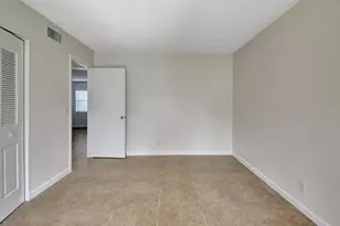 640 NE 6th Ct, Boynton Beach, FL 33435 - Photo 17