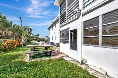 640 NE 6th Ct, Unit #G, Boynton Beach, FL 33435 - Photo 21