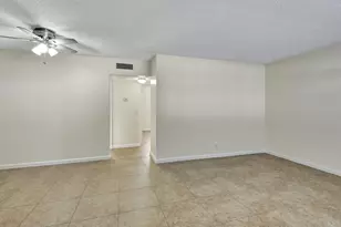 640 NE 6th Ct, Boynton Beach, FL 33435 - Photo 11