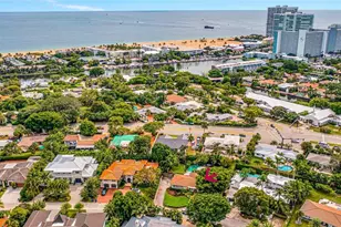 1612 E Lake Dr, Fort Lauderdale, FL 33316 - Photo 5