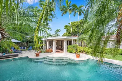 1612 E Lake Dr, Fort Lauderdale, FL 33316 - Photo 3