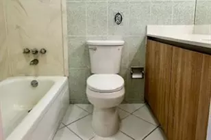 6080 NW 44th St, Lauderhill, FL 33319 - Photo 17