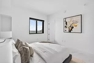 700 NE 24th St, Miami, FL 33137 - Photo 43