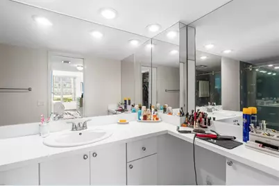 3800  Oaks Clubhouse Dr, Unit #110, Pompano Beach, FL 33069 - Photo 19