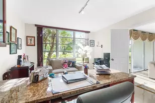 3800 Oaks Clubhouse Dr, Pompano Beach, FL 33069 - Photo 43