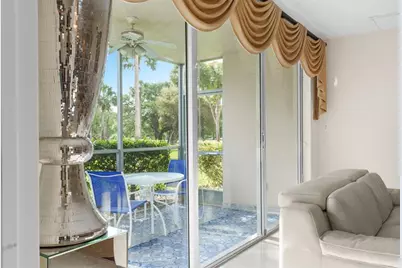 3800  Oaks Clubhouse Dr, Unit #110, Pompano Beach, FL 33069 - Photo 49