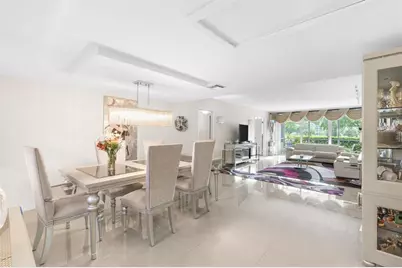 3800  Oaks Clubhouse Dr, Unit #110, Pompano Beach, FL 33069 - Photo 51