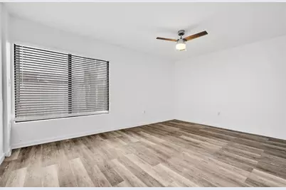 21357 NW 39th Ave, Miami Gardens, FL 33055 - Photo 15