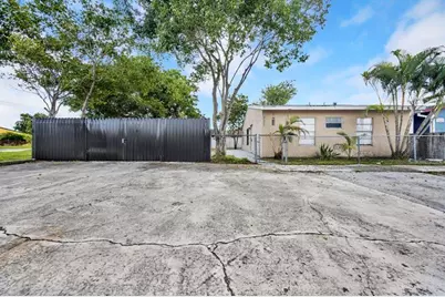 21357 NW 39th Ave, Miami Gardens, FL 33055 - Photo 25