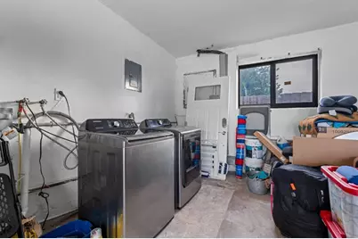 8380 NW 26th Pl, Sunrise, FL 33322 - Photo 41