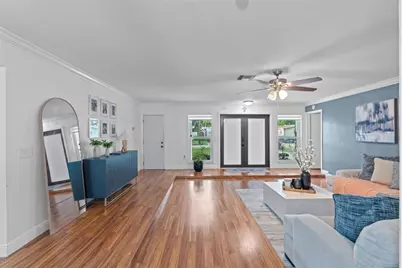 8380 NW 26th Pl, Sunrise, FL 33322 - Photo 13