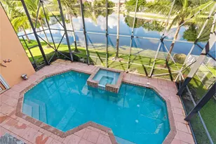 4622 SW 185th Ave, Miramar, FL 33029 - Photo 9