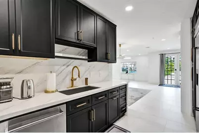 624 NE 29th Dr, Unit #A, Wilton Manors, FL 33334 - Photo 15